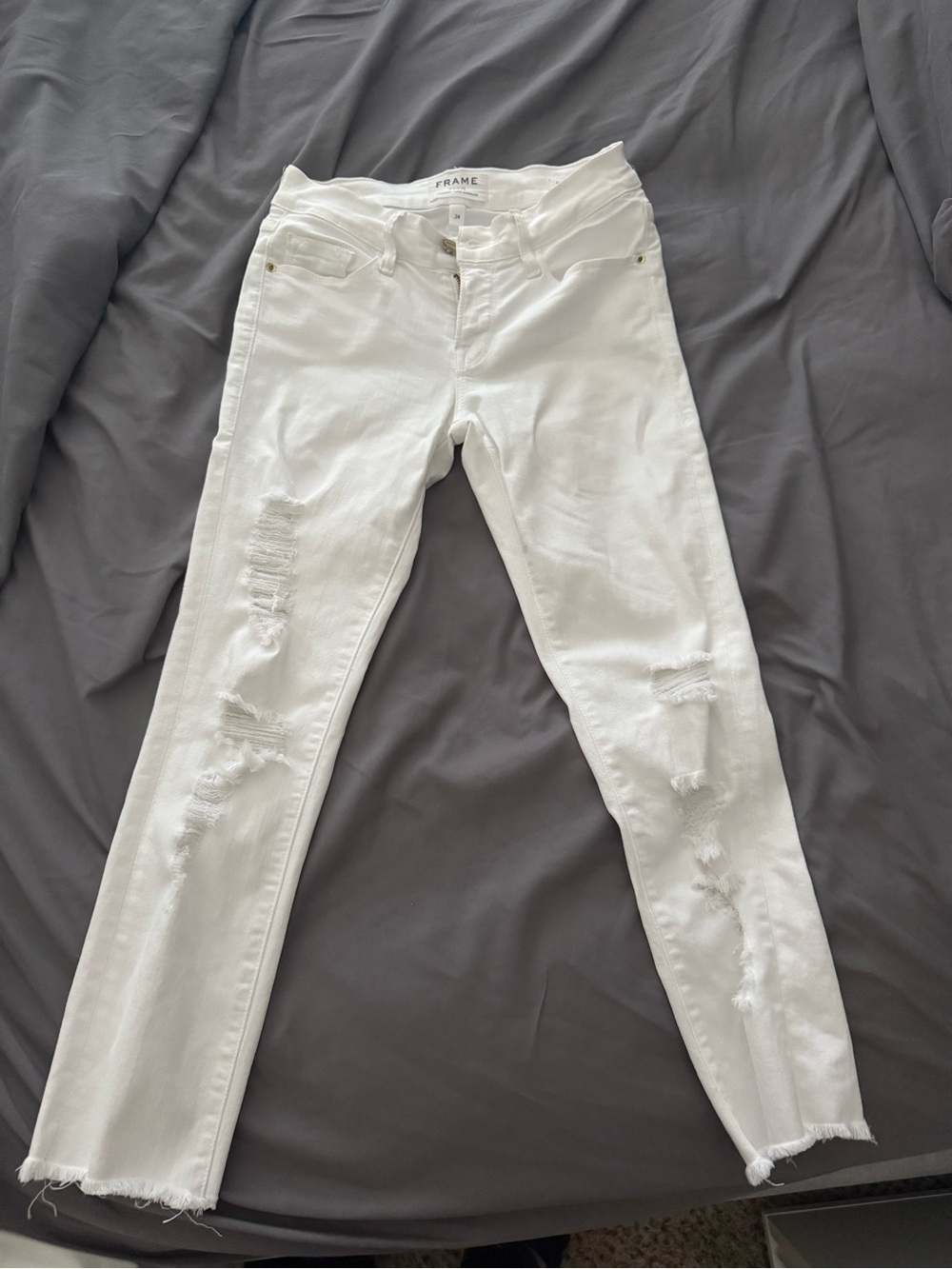 Frame Denim White Distressed Skinny Jeans